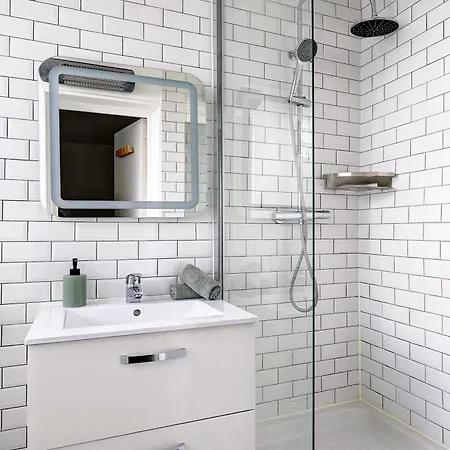 Daire Cozy Near Eiffel Tower & Invalides & Seine Flat