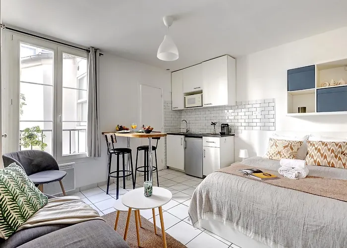 Lejlighed Cozy Near Eiffel Tower & Invalides & Seine Flat *