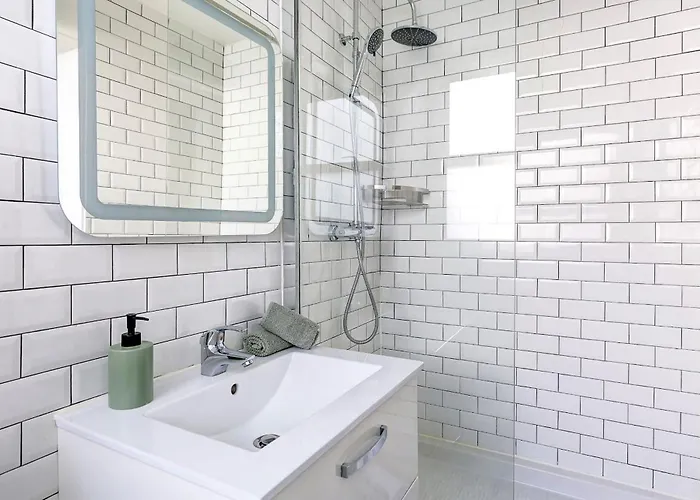 Cozy Near Eiffel Tower & Invalides & Seine Flat * Paris